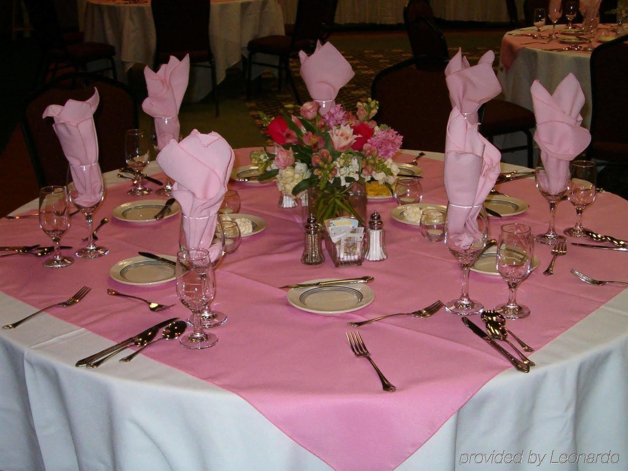 Hotel Crowne Plaza Pensacola Grand Restaurante foto