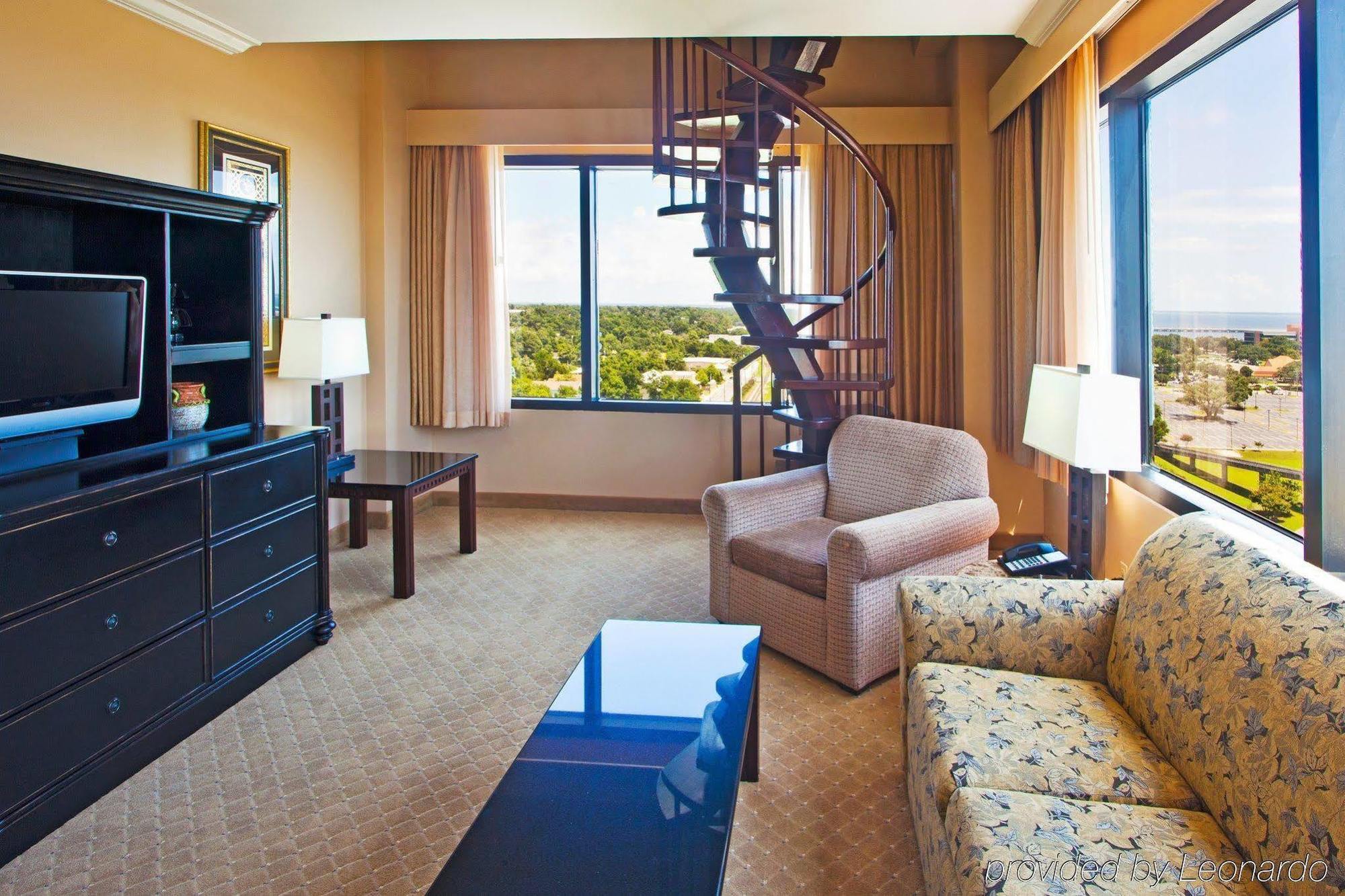 Hotel Crowne Plaza Pensacola Grand Habitación foto